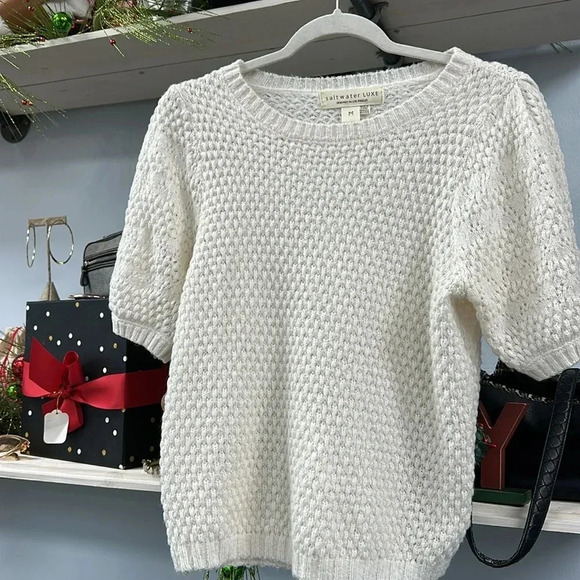 Saltwater Luxe Doc Sweater Size Medium - Picture 4 of 8